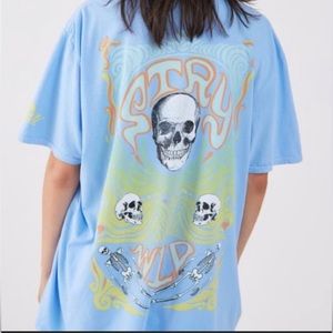 NWT STAY WILD PROJECT SOCIAL T 🖤 URBAN OUTFITTERS TEE